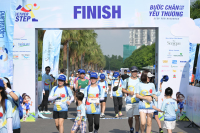 Together We Step - Bước chân gắn kết yêu thương 照片