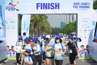 Together We Step - Bước chân gắn kết yêu thương 照片