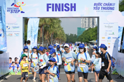 Together We Step - Bước chân gắn kết yêu thương 照片