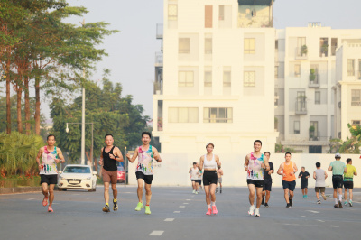 Foto Happy Feet Long Run - The Manor Central Park 20/10/2024