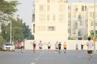 Foto Happy Feet Long Run - The Manor Central Park 20/10/2024