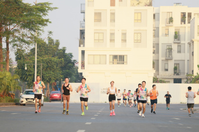 Foto Happy Feet Long Run - The Manor Central Park 20/10/2024