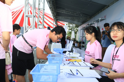 ภาพ 2024 MoMo Fun Dash