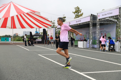 ภาพ 2024 MoMo Fun Dash