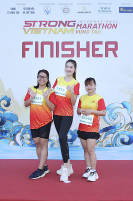 Foto Strong Vietnam International Marathon Vung Tau 2024