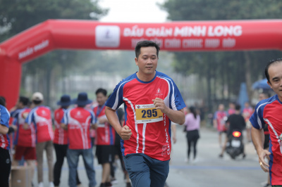 Foto DẤU CHÂN MINH LONG