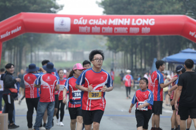Foto DẤU CHÂN MINH LONG