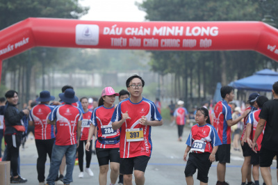 Foto DẤU CHÂN MINH LONG