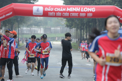 Foto DẤU CHÂN MINH LONG
