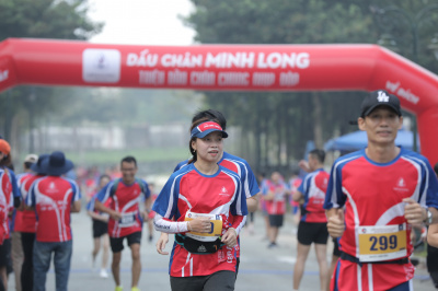 Foto DẤU CHÂN MINH LONG