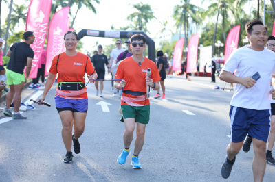 Foto CHARITY RUN: NEWBORNS VIETNAM RUNOUT