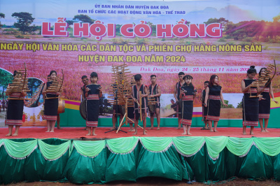 Photo GIẢI CHẠY ĐỒNG HÀNH CÙNG DI SẢN VĂN HOÁ ĐỊA PHƯƠNG - ĐĂK ĐOA
