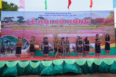 Photo GIẢI CHẠY ĐỒNG HÀNH CÙNG DI SẢN VĂN HOÁ ĐỊA PHƯƠNG - ĐĂK ĐOA