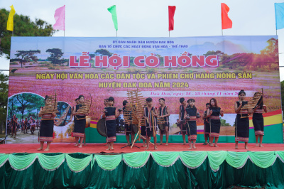 Photo GIẢI CHẠY ĐỒNG HÀNH CÙNG DI SẢN VĂN HOÁ ĐỊA PHƯƠNG - ĐĂK ĐOA