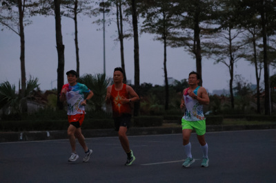Photo Happy Feet Long Run - The Manor Central Park 08/12/2024