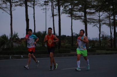 Photo Happy Feet Long Run - The Manor Central Park 08/12/2024