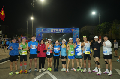 Ha Tinh Half Marathon 2024 照片