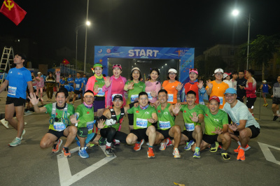 Ha Tinh Half Marathon 2024 照片