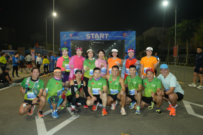 Ha Tinh Half Marathon 2024 照片