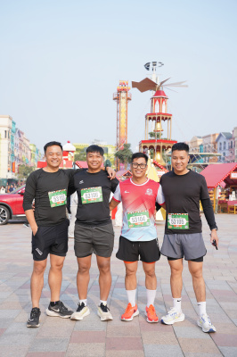 Giải chạy Santa Home 2024 照片
