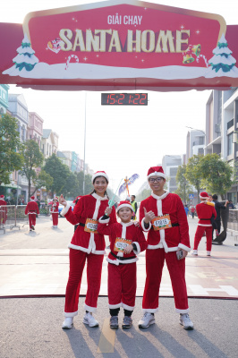 Giải chạy Santa Home 2024 照片