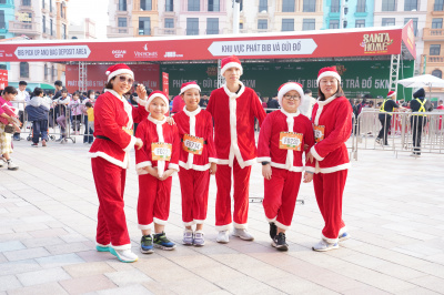 Giải chạy Santa Home 2024 照片