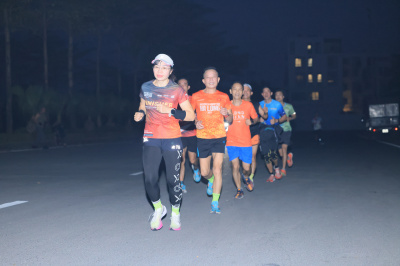 Photo Happy Feet Long Run - The Manor Central Park 05/01/2025