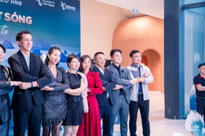 Foto Year End Party CEOHN8