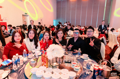 Foto Year End Party CEOHN8