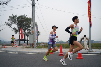 ภาพ Con Son Kiep Bac International Marathon 2025