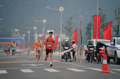 ภาพ Con Son Kiep Bac International Marathon 2025