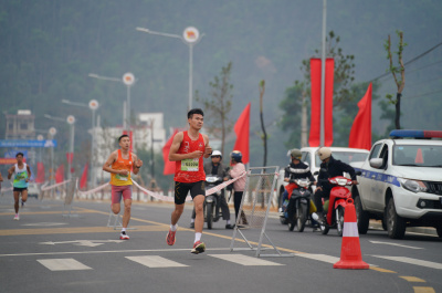 ภาพ Con Son Kiep Bac International Marathon 2025