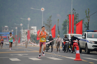 ภาพ Con Son Kiep Bac International Marathon 2025