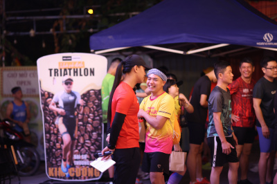 Foto AIKYA MARATHON MEKONG TOUR 2025 - GIAO HỮU RUNNERS MIỀN TÂY