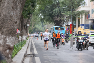 Photo Giải chạy "Toàn dân tiết kiệm năng lượng hưởng ứng Giờ Trái đất năm 2025"