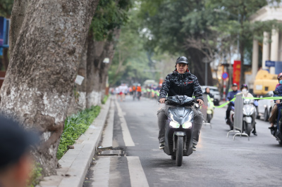 Photo Giải chạy "Toàn dân tiết kiệm năng lượng hưởng ứng Giờ Trái đất năm 2025"