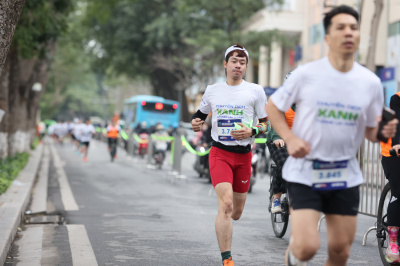 Photo Giải chạy "Toàn dân tiết kiệm năng lượng hưởng ứng Giờ Trái đất năm 2025"