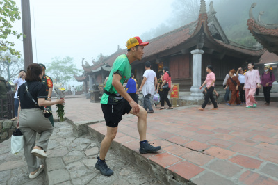 Giải leo núi Yên Tử 2025 - Chinh phục đỉnh Phù Vân 照片