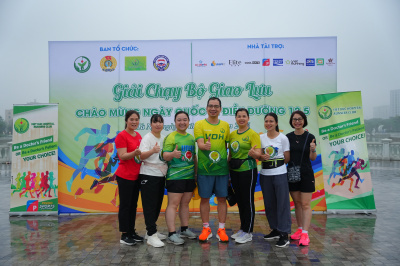 Foto Giải chạy bộ giao lưu chào mừng ngày Quốc tế Điều dưỡng 12/5