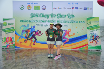 Foto Giải chạy bộ giao lưu chào mừng ngày Quốc tế Điều dưỡng 12/5