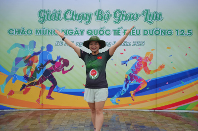 Foto Giải chạy bộ giao lưu chào mừng ngày Quốc tế Điều dưỡng 12/5