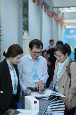 ภาพ Hội thảo mũi cấu trúc BV Chợ Rẫy - 8/5/2025