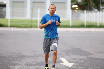 Photo Happy Feet Long Run - The Manor Central Park tuan 56