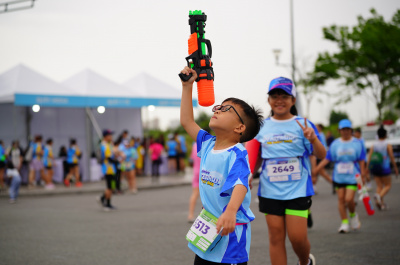 HÌNH Revive Water Run HCM 2025の写真