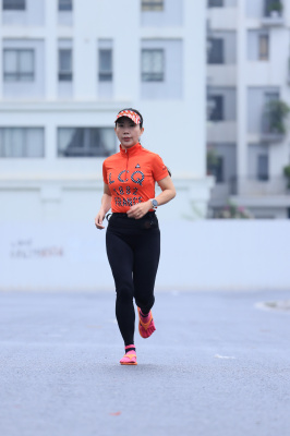 Photo Happy Feet Long Run - The Manor Central Park tuan 57