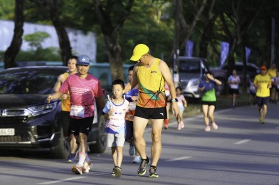 MDR Family Ekiden S3 (2025) 照片