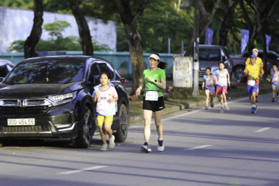 MDR Family Ekiden S3 (2025) 照片