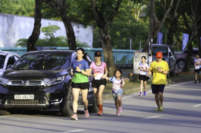 MDR Family Ekiden S3 (2025) 照片