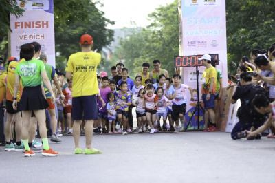MDR Family Ekiden S3 (2025) 照片