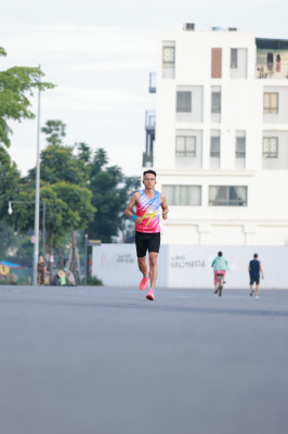 Happy Feet Long Run - The Manor Central Park tuan 58 照片